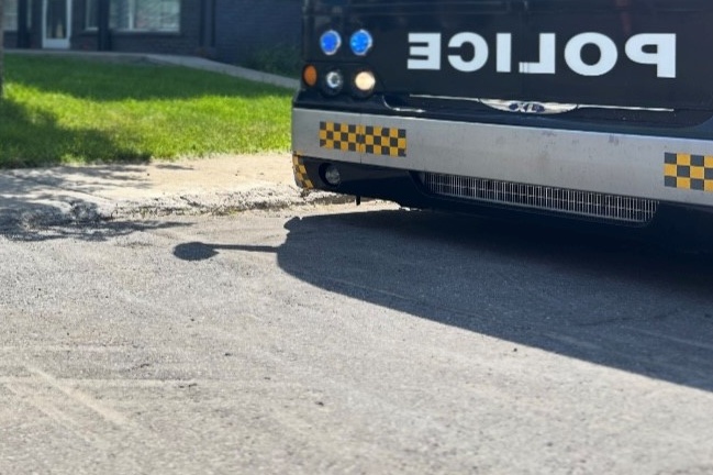 Grandparent type frauds |  Police raid call center in west Montreal