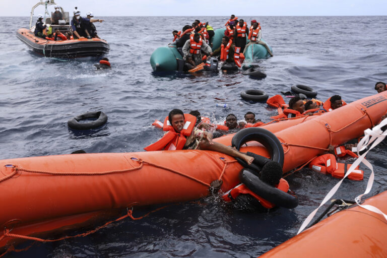 Immigration |  11 dead bodies recovered off the coast of Libya