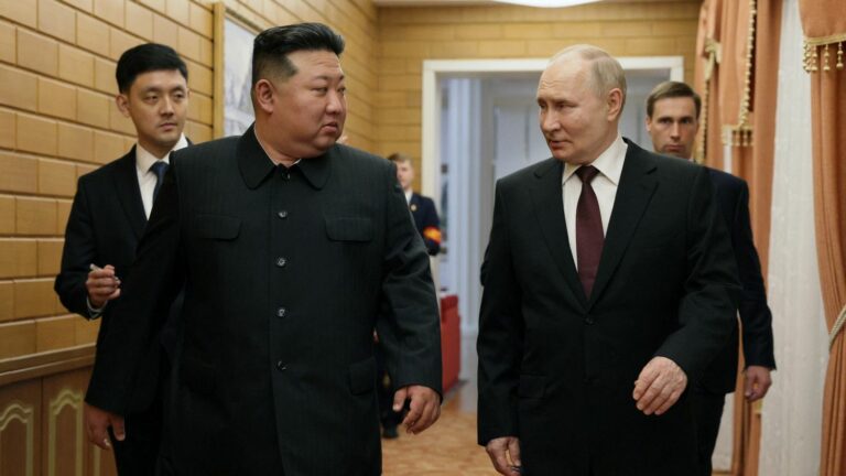 In Pyongyang, Vladimir Putin tells Kim Jong-un “appreciates North Korean support” for Russian policy