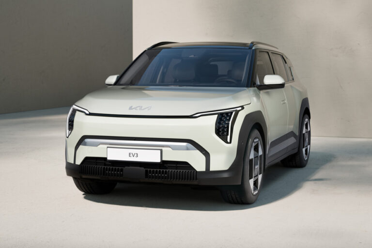 Kia presents the EV3, a new electric subcompact SUV