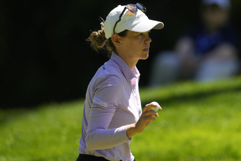 LPGA Championship |  Sarah Schmelzel and Amy Yan share the lead