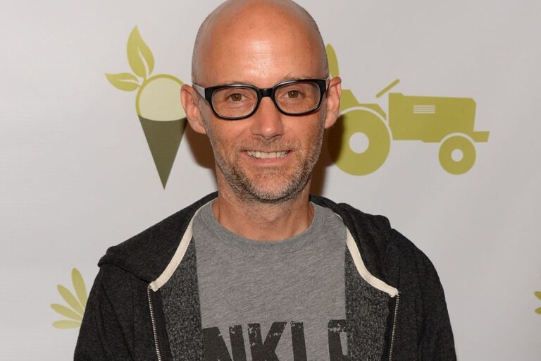 Moby turns up the volume for the animal cause