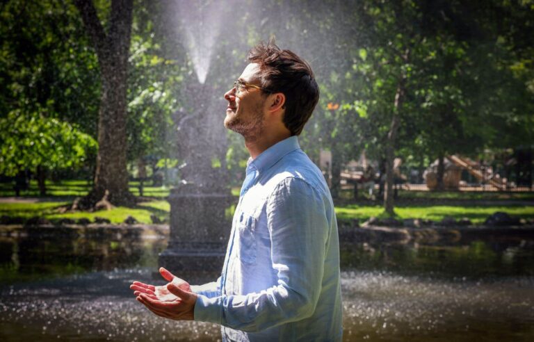 Quebec conductor Nicolas Ellis takes flight