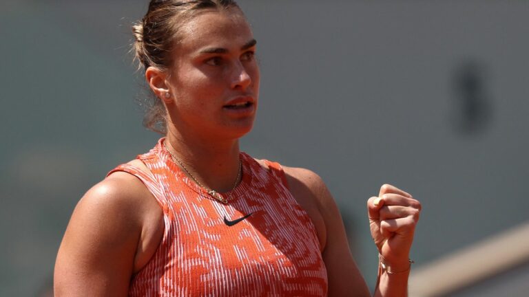 Sabalenka expeditious, Medvedev already breaks De Minaur… Follow and comment on the 9th day with us