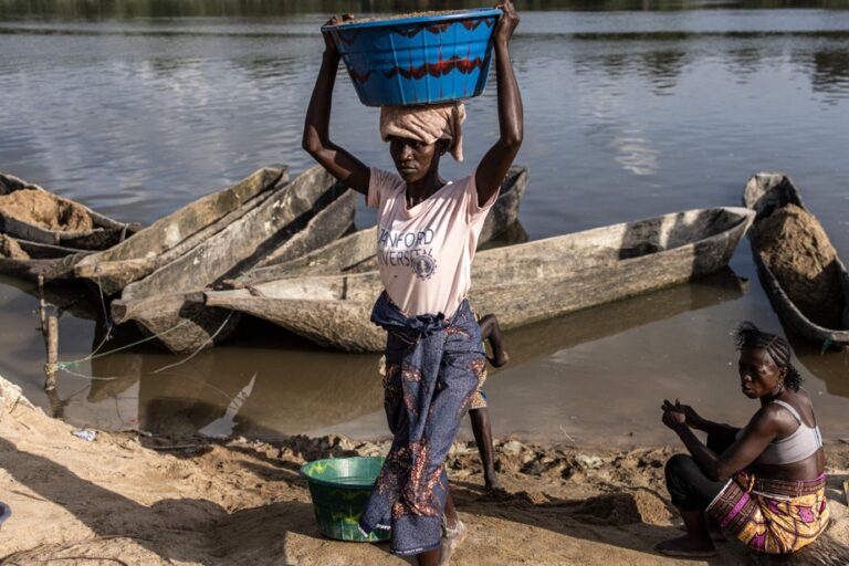 Sierra Leone |  Bill banning child marriage passed