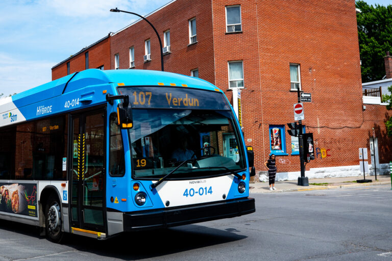 Southwest of Montreal |  An overhaul of bus routes that goes badly