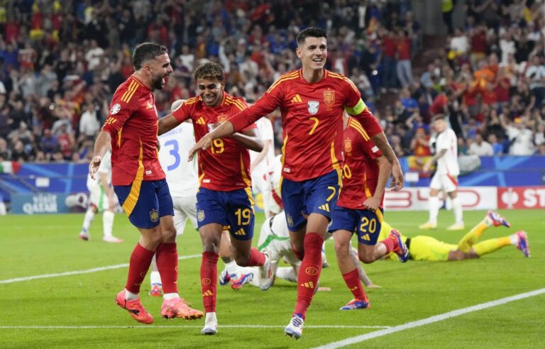 Spain defeats Italy 1-0 and qualifies for the Euro qualifying round