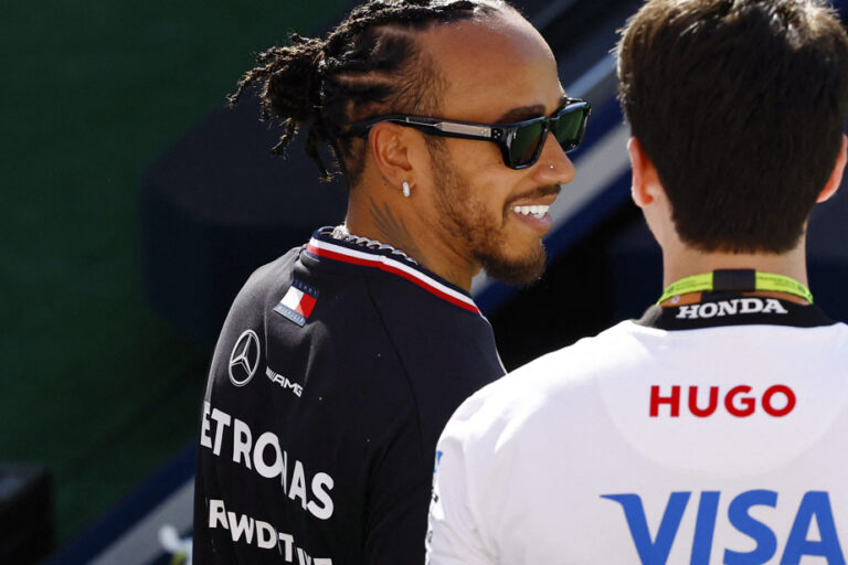 Spanish Grand Prix |  Hamilton leads a very tight field in free practice