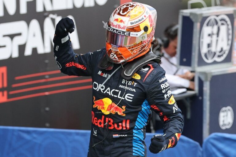 Spanish Grand Prix |  Max Verstappen ahead of Lando Norris, again