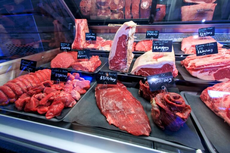 Study |  Men eat more meat than women