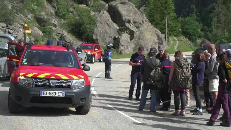 The inhabitants of the hamlet of La Bérarde return to the site for the first time