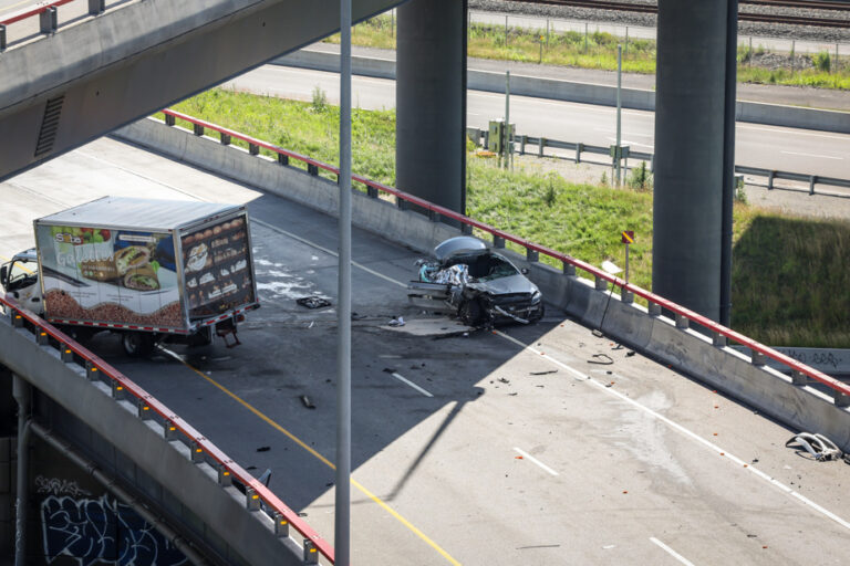 Turcot interchange |  One person dies in collision