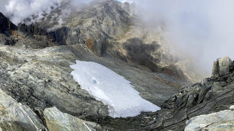 Venezuela becomes the first country in the world to lose all its glaciers