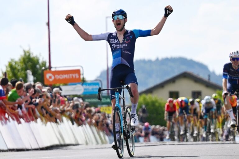 Victory at the Critérium du Dauphiné |  “Derek, go!”  »