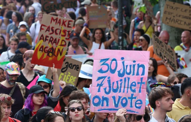 Voters are scrambling to make a proxy for the legislative elections in France