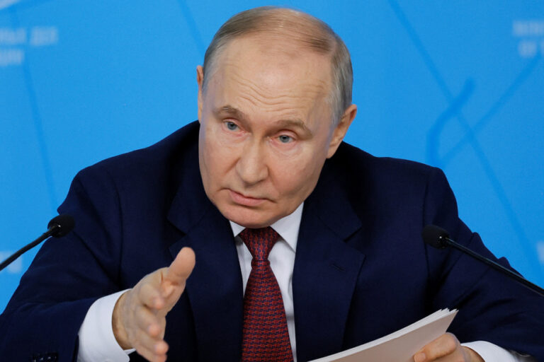 War in Ukraine, day 842 |  Putin sets his conditions for starting negotiations