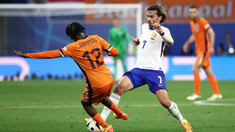 Bottom – France: lacking efficiency, the Blues concede a draw but get closer to qualifying for the round of 16