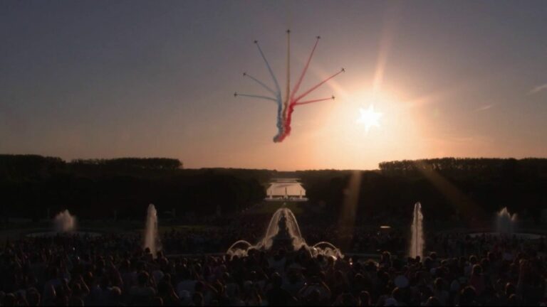 a show by the Patrouille de France to celebrate its 90th anniversary