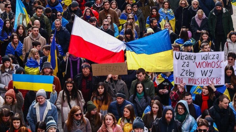 in Poland, the reception of Ukrainian refugees at the center of European debates