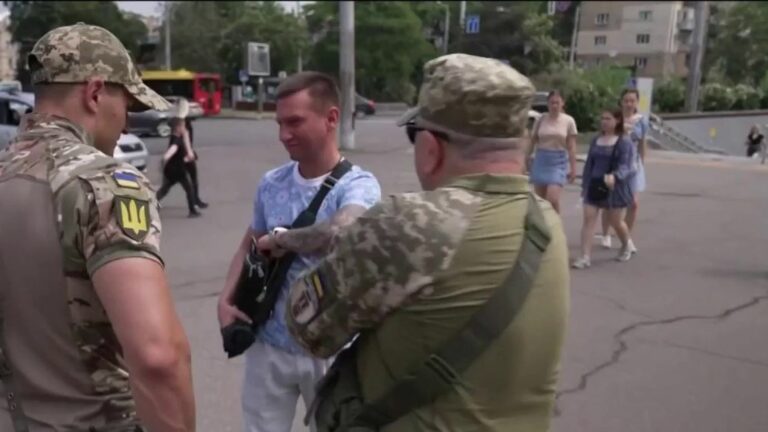 in Ukraine, war deserters in the army’s sights