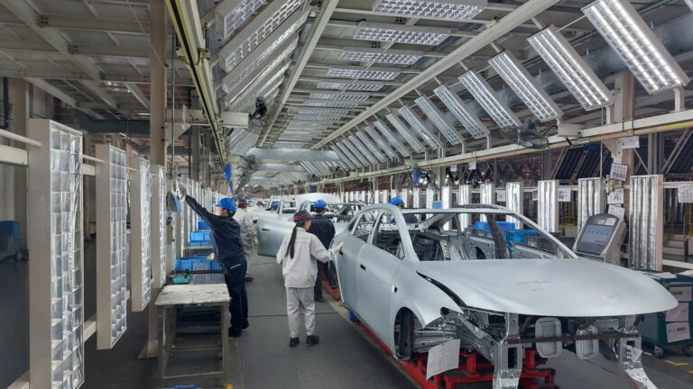 the threat of new European customs duties worries Chinese electric car factories