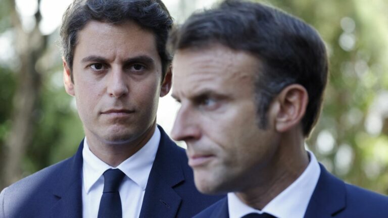 what is the media strategy of Emmanuel Macron and Gabriel Attal at the end of the campaign?