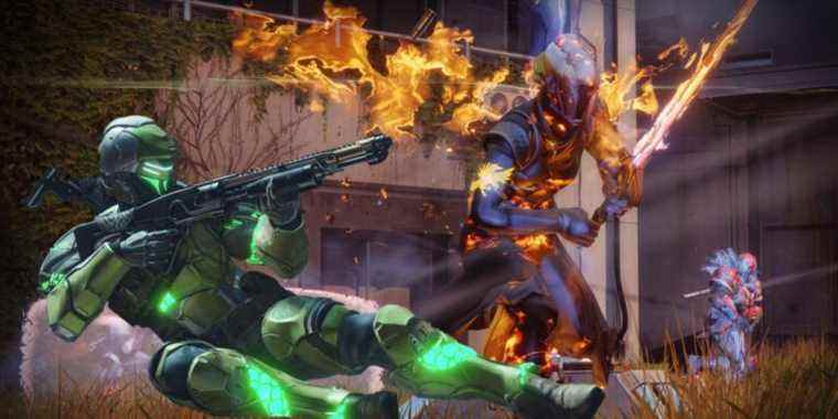 Le joueur de Destiny 2 découvre une étrange interaction entre Phoenix Dive et Sliding