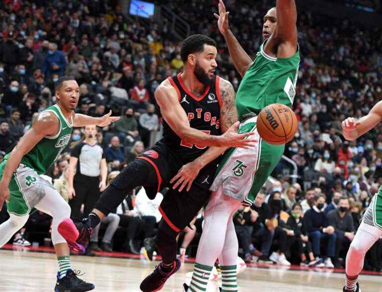 Les Celtics survivent aux Raptors dans le slugfest physique