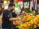 Mario Aricci, propriétaire de Ponesse Foods au marché St. Lawrence à Toronto, le 15 septembre 2021. 