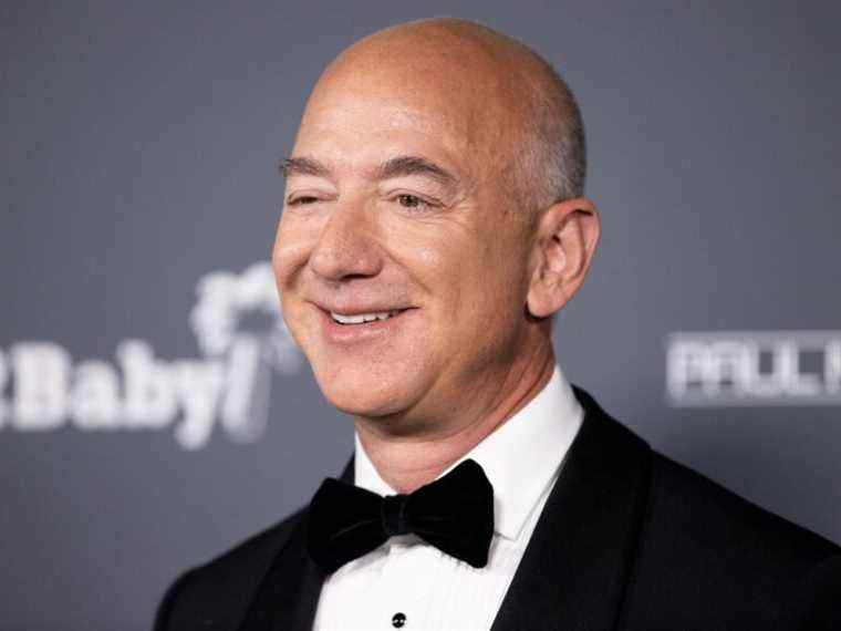 Jeff Bezos donne 443 millions de dollars à des groupes climatiques dans le cadre de la campagne Earth Fund