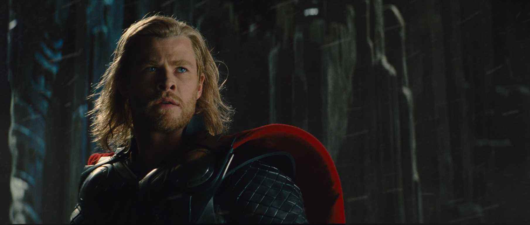 Chris Hemsworth aborde son avenir Thor après avoir parlé de la nouvelle trilogie Spider-Man
