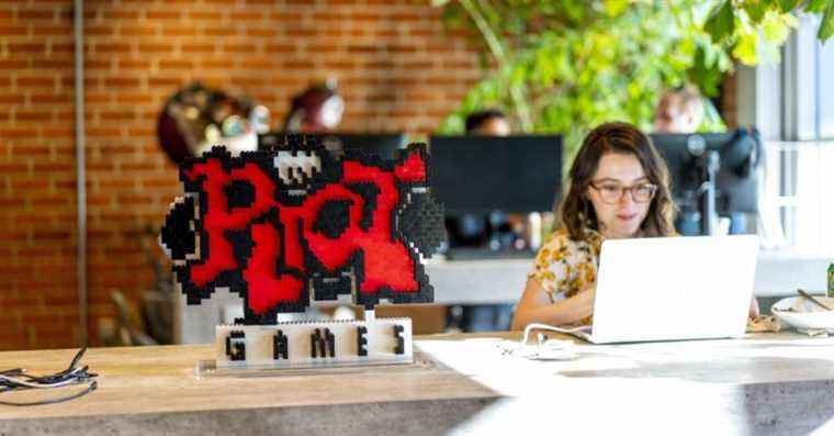 Riot Games poursuit un réseau d'arnaques pour le recrutement d'emplois
