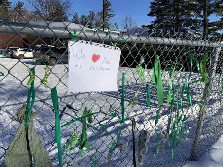 Une enseignante québécoise réaffectée à cause de son hijab débordé par le soutien public