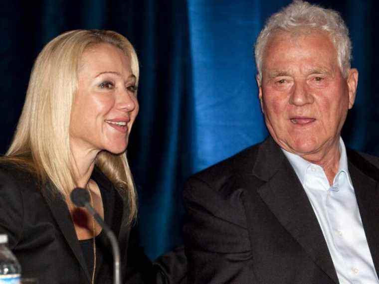 MANDEL : Belinda Stronach veut une évaluation psychiatrique de son frère, nièce