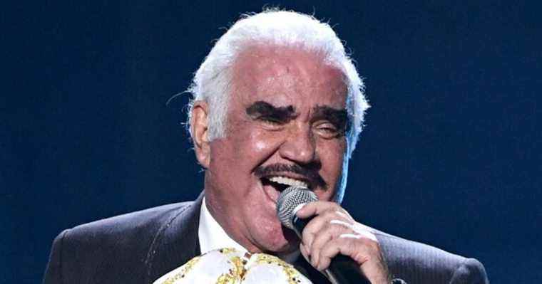 Vicente Fernández, légende de la musique mexicaine, décède à 81 ans
