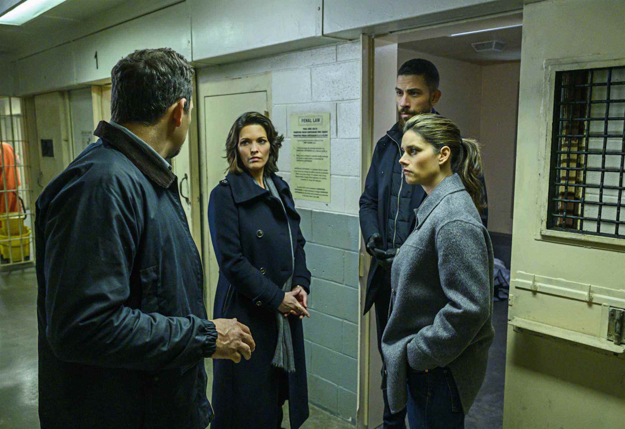 Jeremy Sisto, Alana de la Garza, Zeeko Zaki, Missy Peregrym au FBI