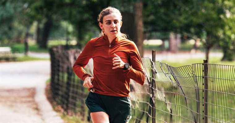 Tout ce que Pro Runner et fondateur d'Atalanta, Mary Cain porte en courant
