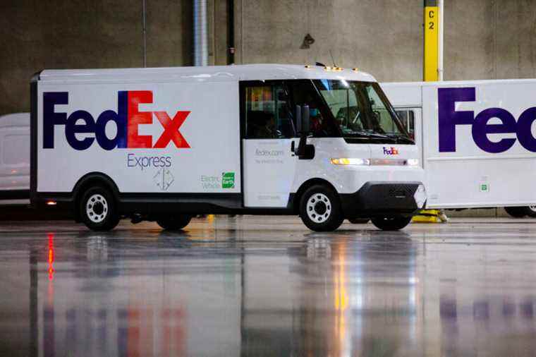 FedEx reçoit ses premières camionnettes de livraison GM Brightdrop entièrement électriques