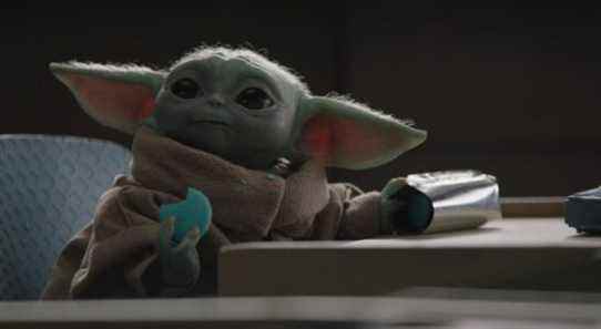 THE MANDALORIAN, Grogu aka the Child aka Baby Yoda, (Season 2, premiered Oct. 30, 2020). photo: ©Disney+/Lucasfilm / Courtesy Everett Collection