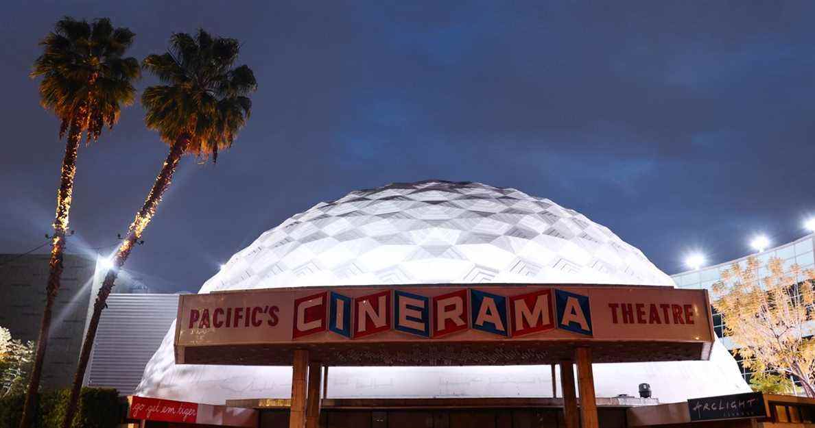 Le Cinerama Dome rouvrirait après tout, nous ne savons tout simplement pas quand
