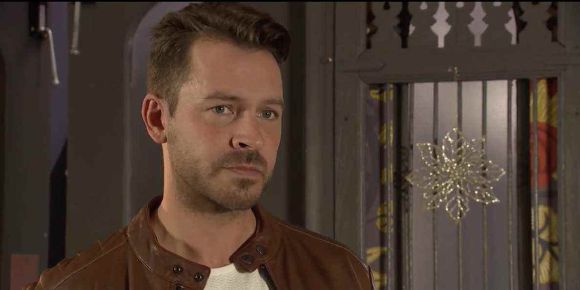 Darren Osborne de Hollyoaks fait un retour de choc au village dans un énorme cliffhanger

