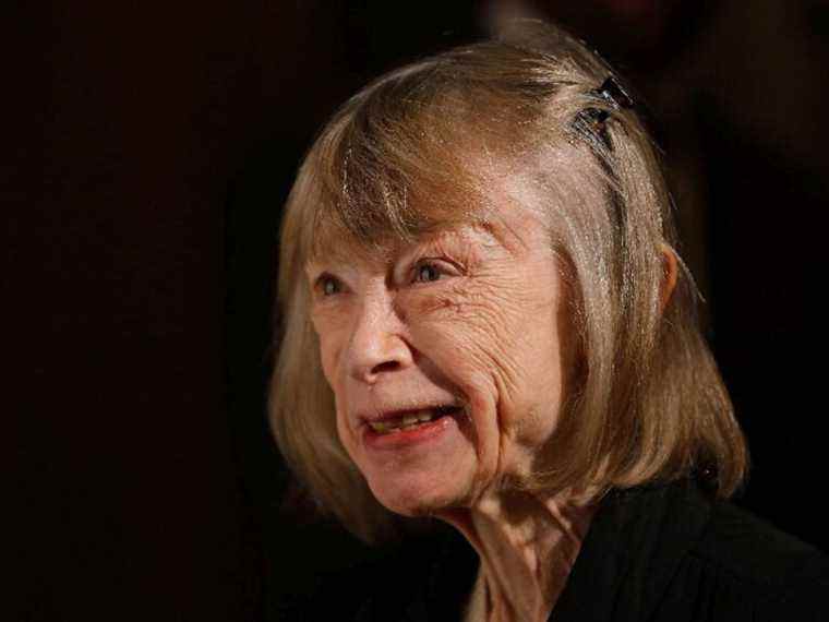 L’écrivain Joan Didion, chroniqueuse de la société américaine contemporaine, décède à 87 ans