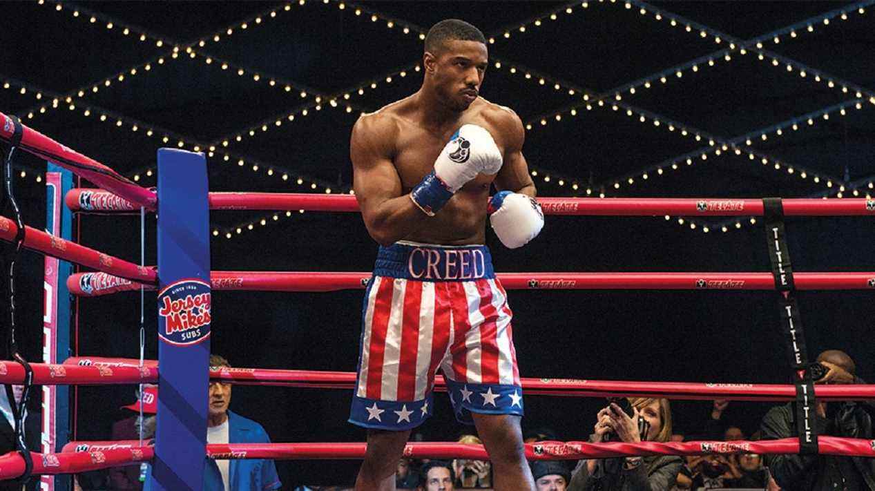 Michael B. Jordan Hypes Boxe Battle avec Jonathan Majors dans Creed 3
