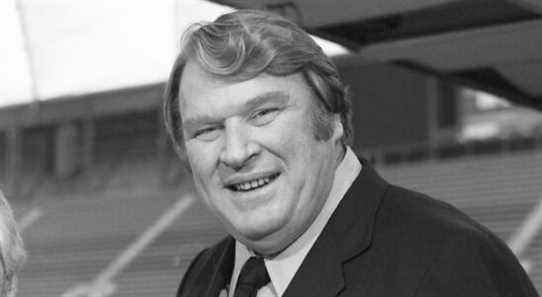 La légende de la NFL, John Madden, est décédée à l'âge de 85 ans