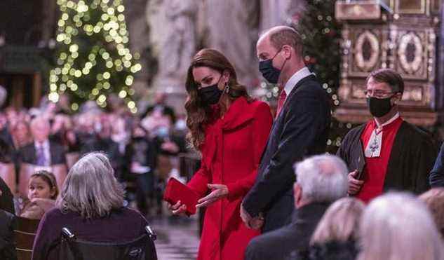 Ensemble au service de chant communautaire de Noël