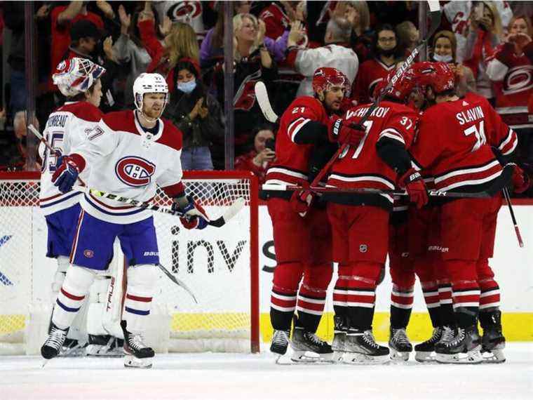 Les Canadiens en sous-effectif et débordés tombent aux mains des Hurricanes