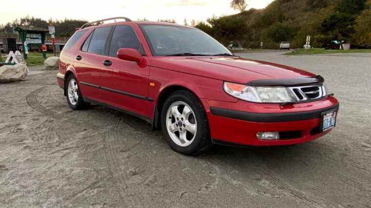 À 4 500 $, l’achat de cette Saab 9-5 Wagon 1999 serait-il une promenade dans le parc?