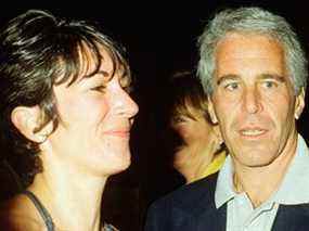 Le couple amusant.  Maxwell et Jeffrey Epstein.  DÉPARTEMENT DES ÉTATS-UNIS  DE LA JUSTICE