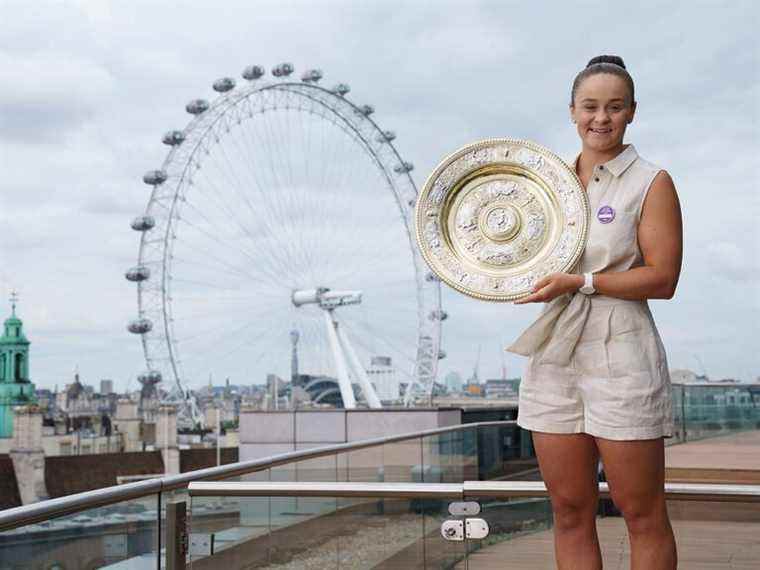 Barty nommé Joueur WTA de l’année, Raducanu remporte le prix du nouveau venu