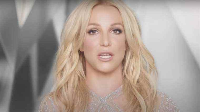 Britney Spears affirme qu'elle n'a pas été autorisée à jouer de la nouvelle musique pendant le conservatoire, réfléchit à la rupture de la musique
